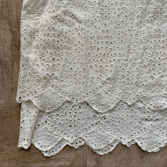 🔴 SOLD - CAbi Frolic Top - Size XL - Picture 5 of 11